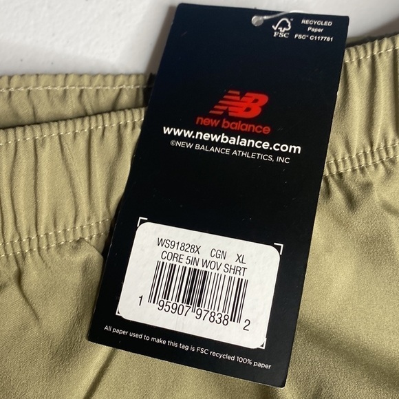 NWT NEW BALANCE CORE 5 IN WOVEN SHORTS SIZE XL - Picture 5 of 6